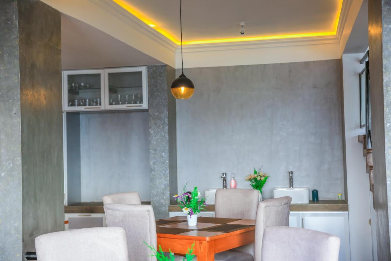Baron Luxury Boutique Hotel Nuwara Eliya Bagian luar foto