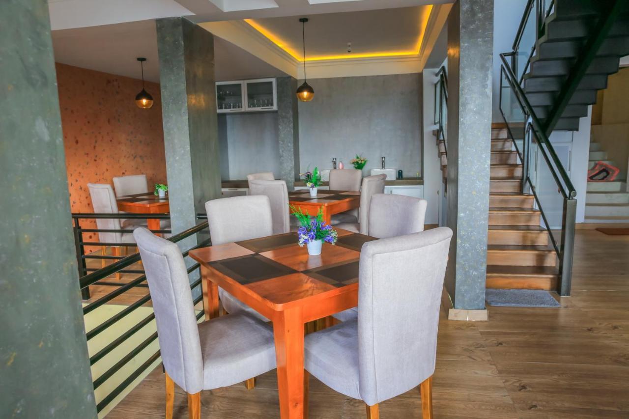Baron Luxury Boutique Hotel Nuwara Eliya Bagian luar foto